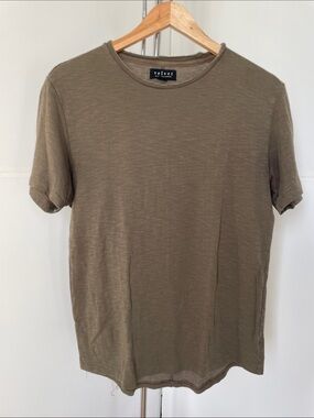 Men’s Velvet T-Shirt. Size Small